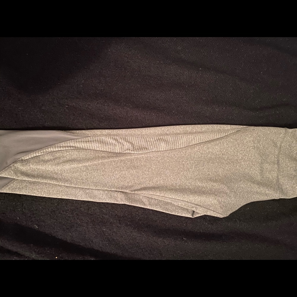 Sketchers Gray Workout Leggings
